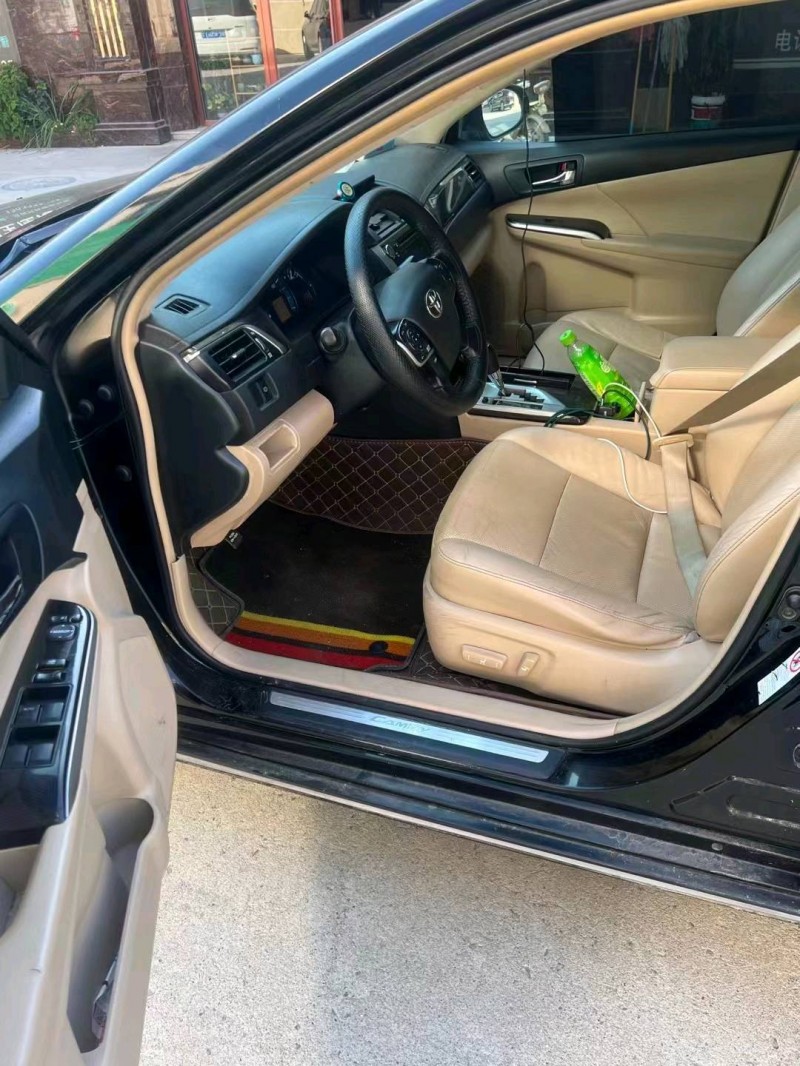 邯郸14年丰田凯美瑞3