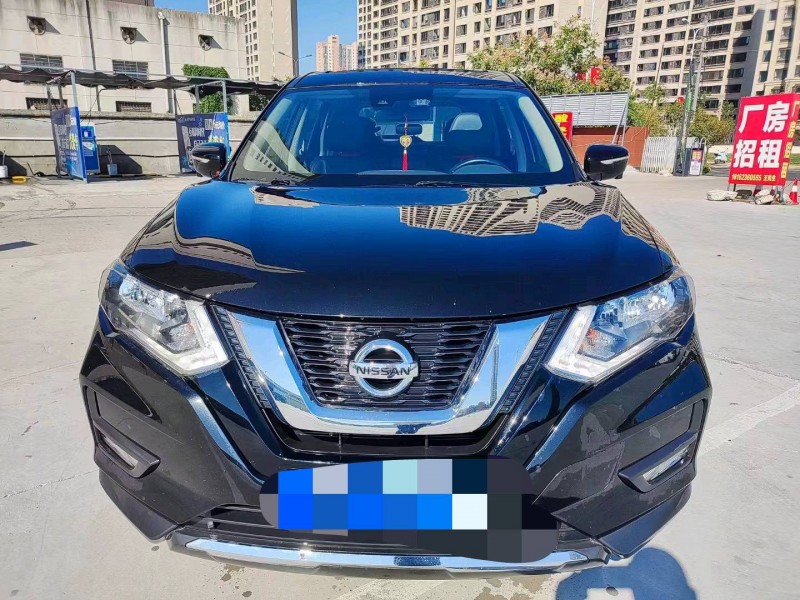 宜昌20年日產奇駿1