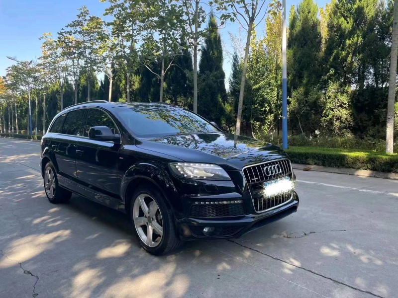 东营15年奥迪Q75