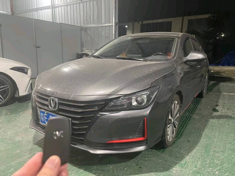 佛山20年長安汽車睿馳CC3