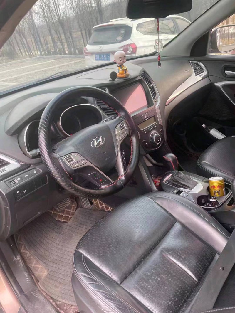 北京13年现代新胜达3