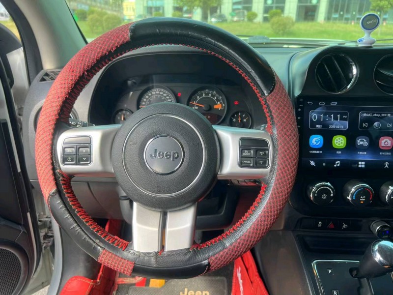 宜昌16年Jeep指南者7