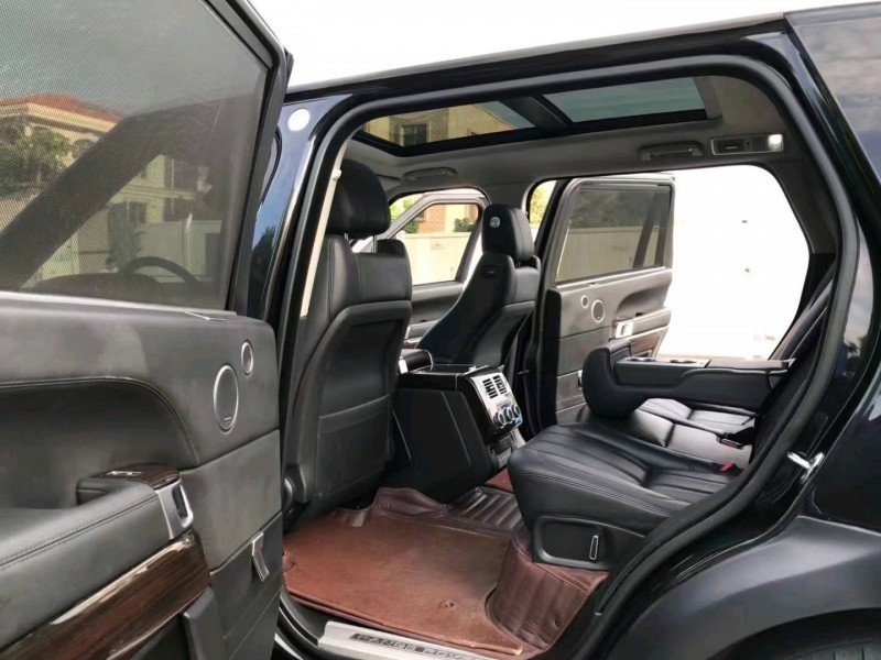 东莞17年路虎揽胜行政6