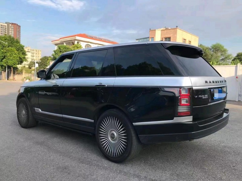 东莞17年路虎揽胜行政7