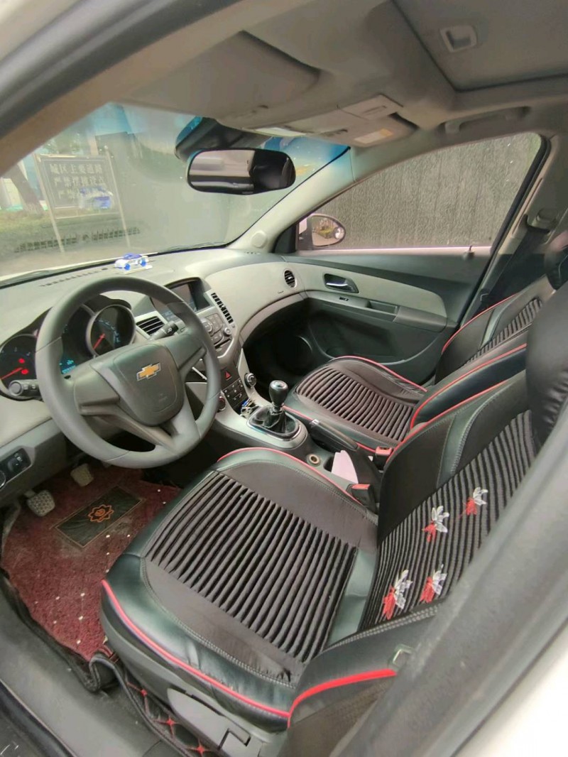 邯郸14年雪佛兰科鲁兹4