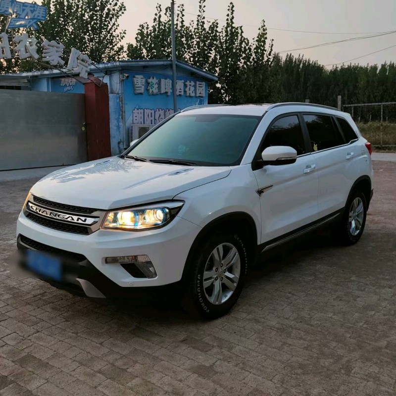 棗莊17年長安汽車CS752