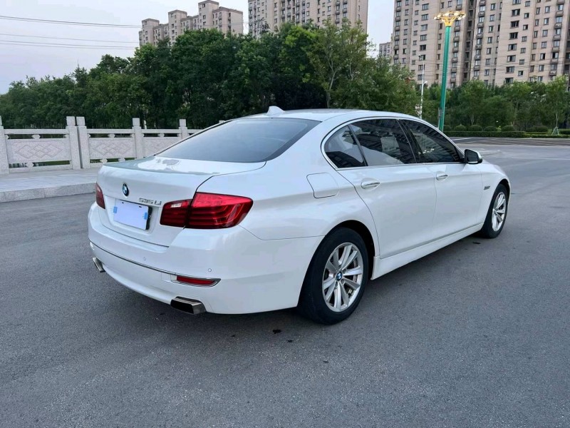 徐州17年宝马5系4