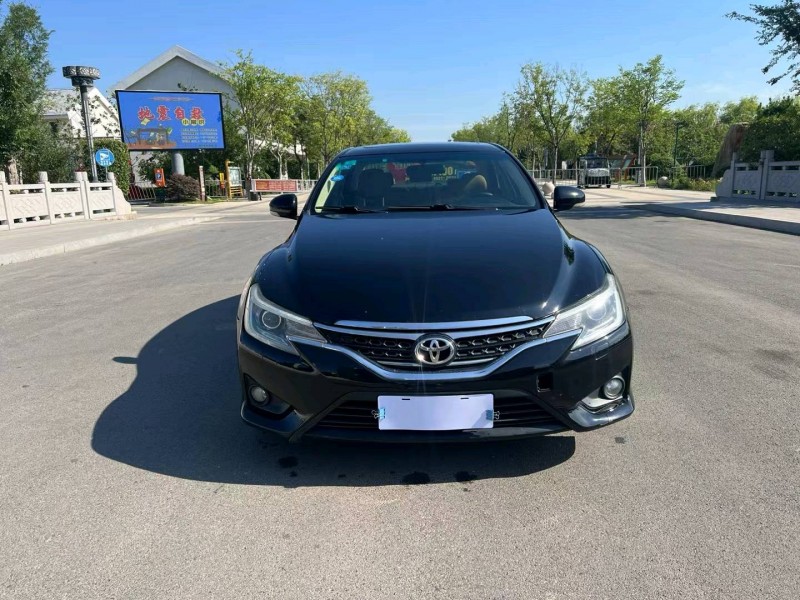 徐州14年丰田锐志1