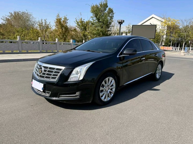 徐州13年凯迪拉克XTS3