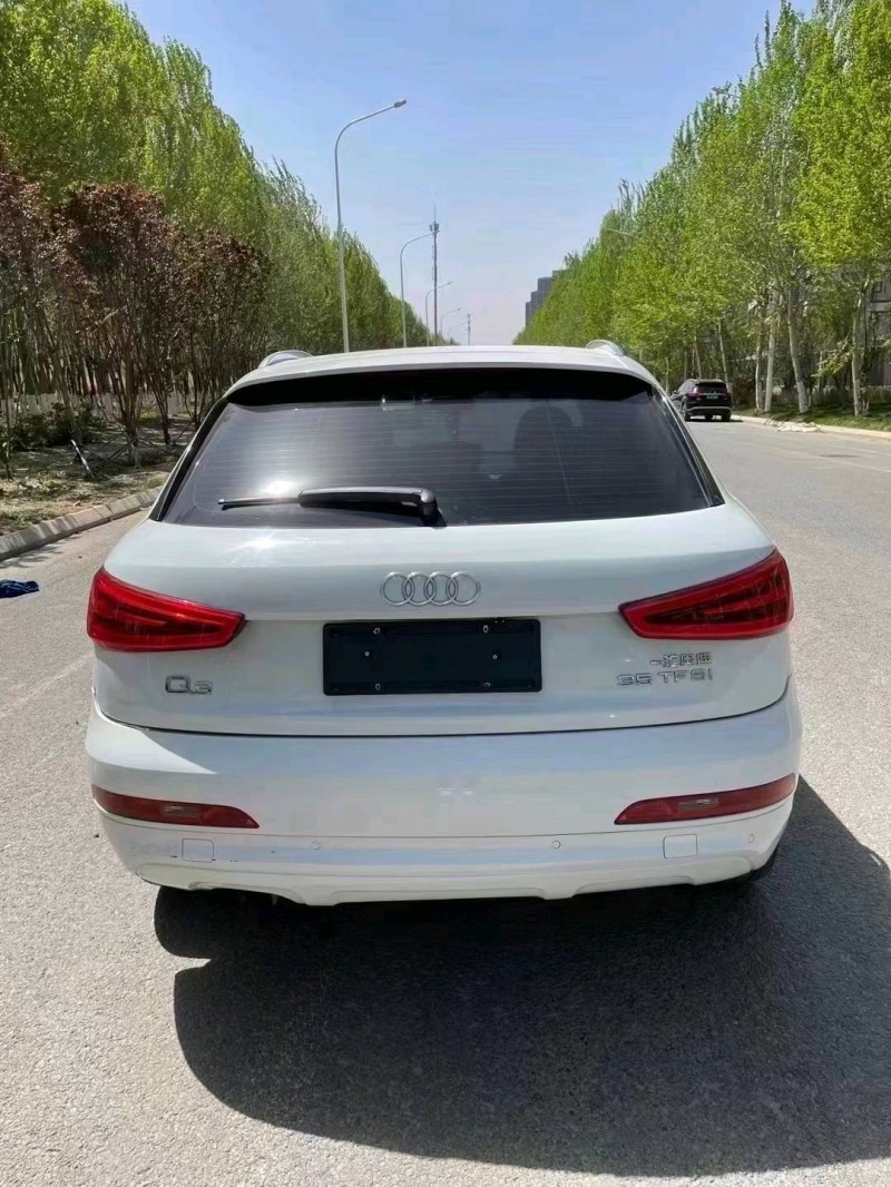 沈阳13年奥迪Q38