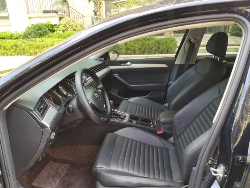 苏州19年大众迈腾6