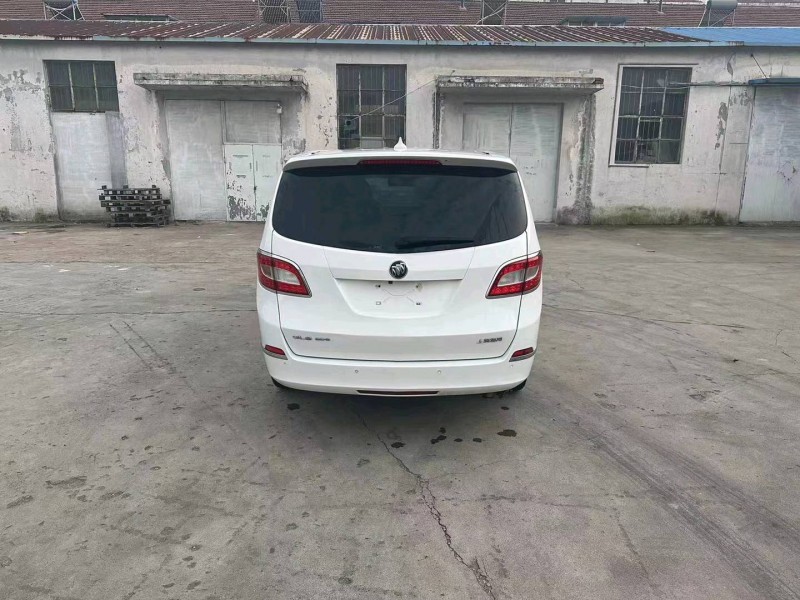 枣庄13年别克GL83