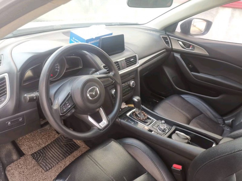 徐州17年马自达昂克赛拉6