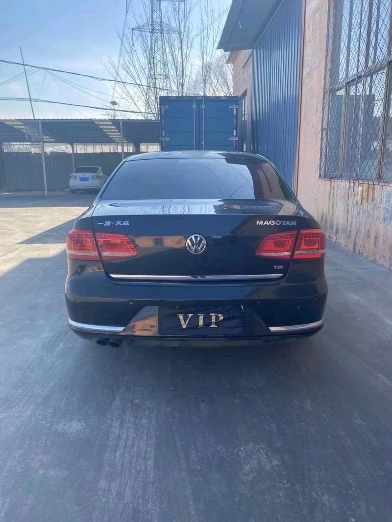 济宁12年大众迈腾4