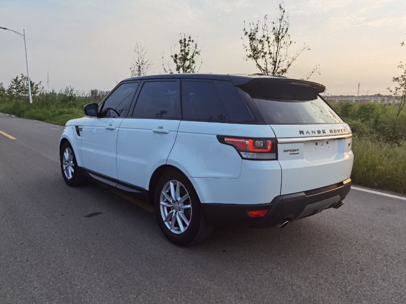 徐州16年路虎揽胜运动1