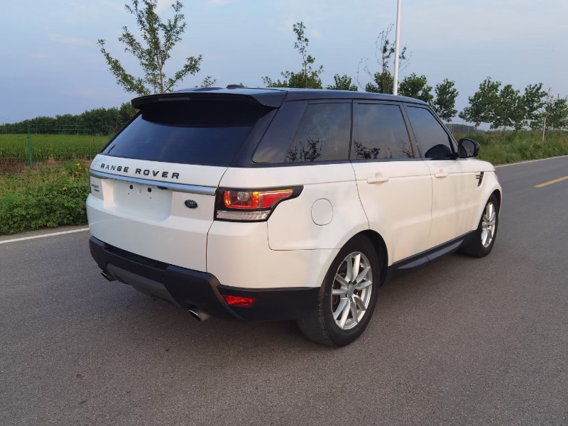 徐州16年路虎揽胜运动3