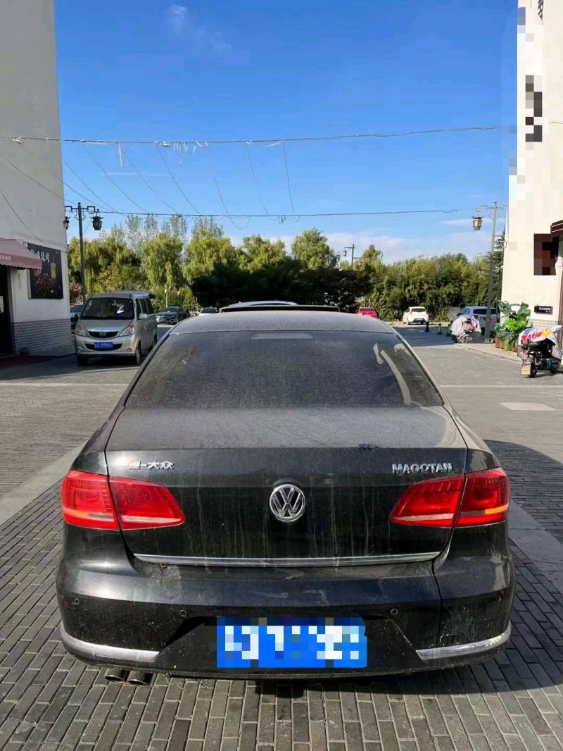 济南14年大众迈腾4