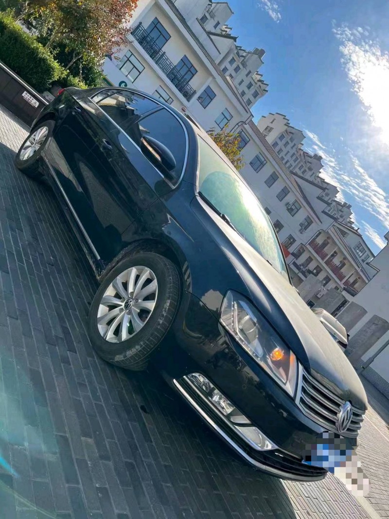 济南14年大众迈腾6