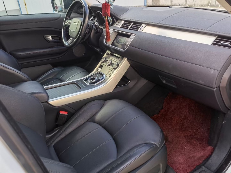 徐州16年路虎极光3