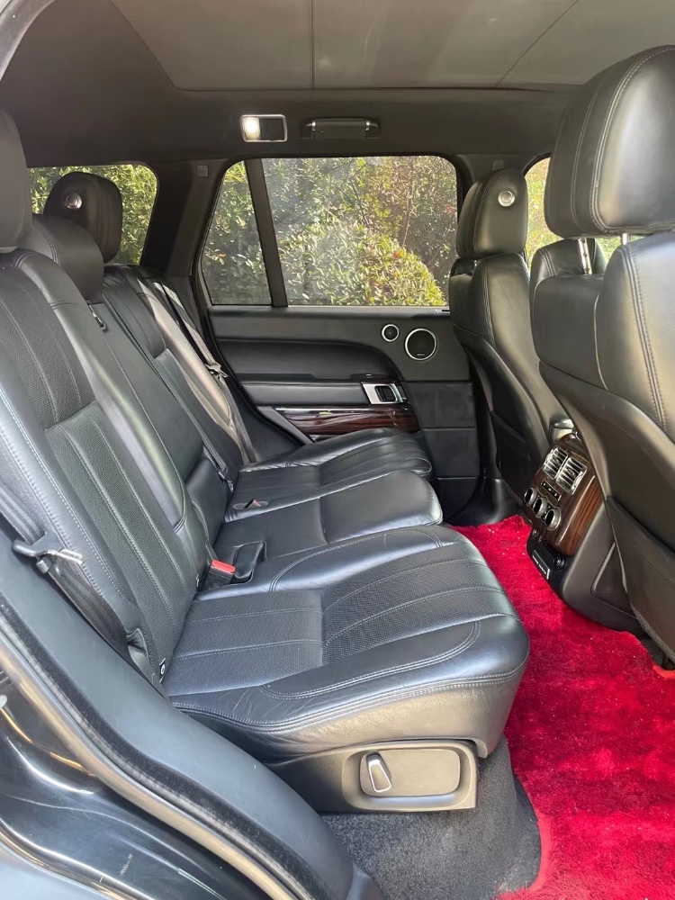 青岛14年路虎揽胜行政6