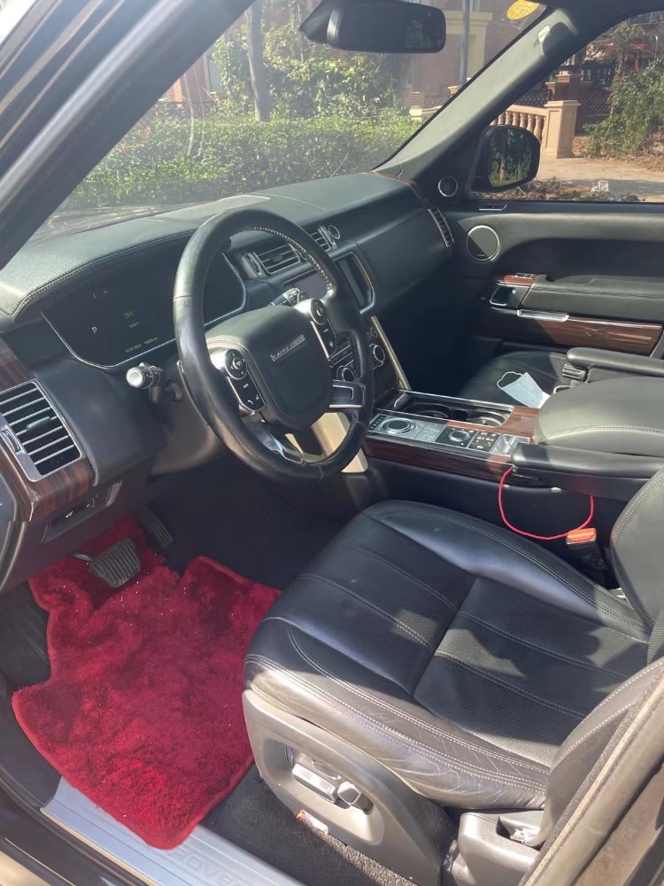 青岛14年路虎揽胜行政7