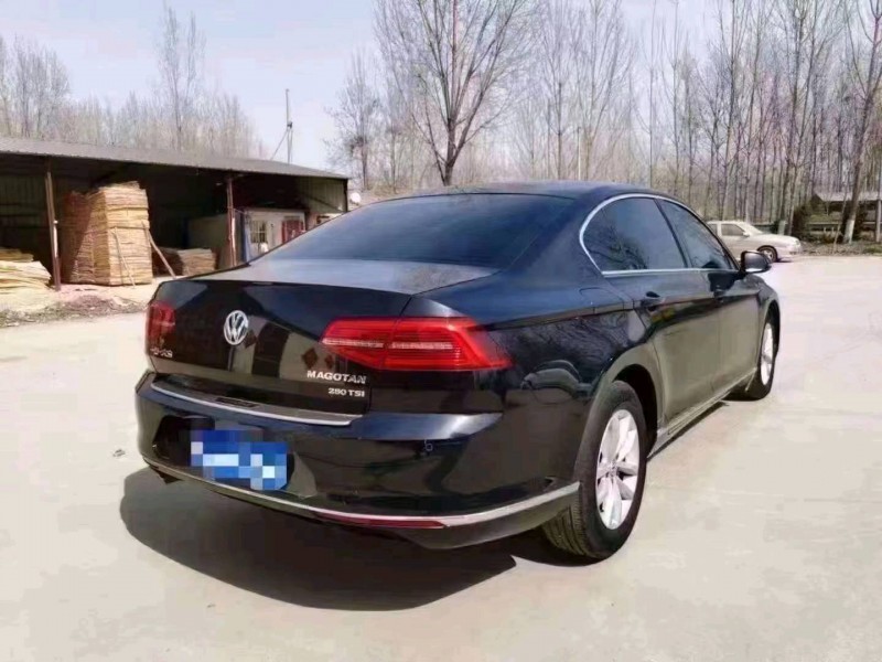 北京17年大众迈腾5