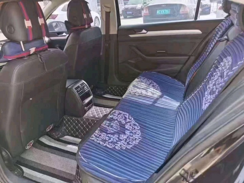 北京17年大众迈腾8