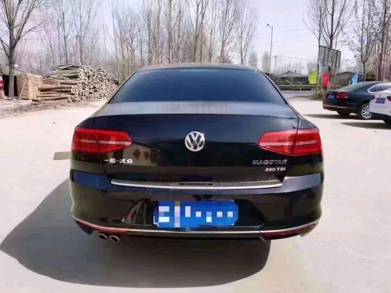 北京17年大众迈腾9