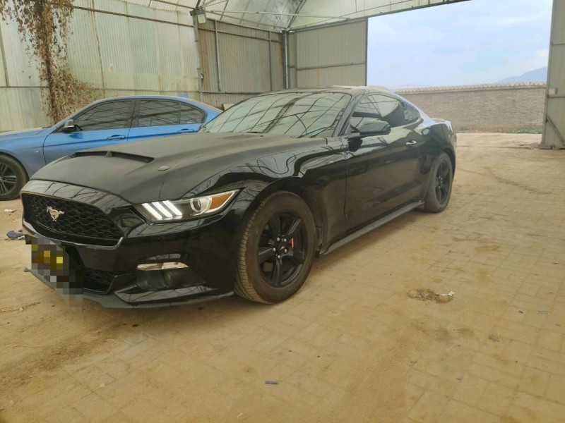 石家庄16年福特野马3