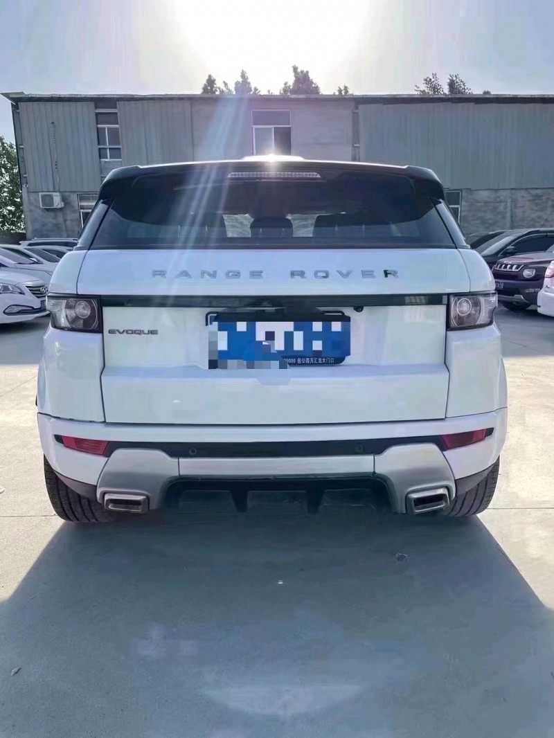 北京16年路虎极光2