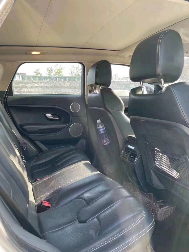 北京16年路虎极光3