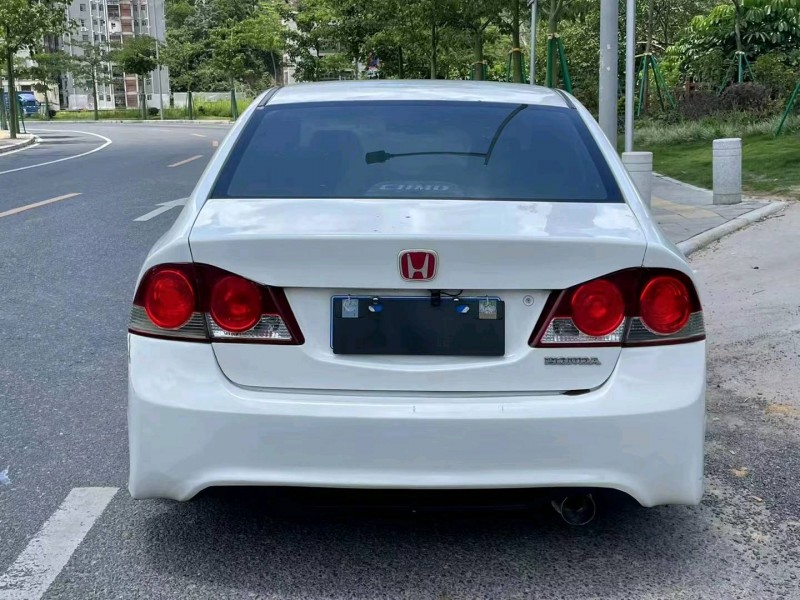 广州13年本田思铭5