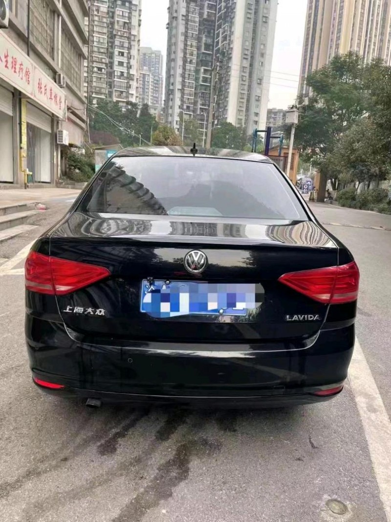 重庆16年大众朗逸7