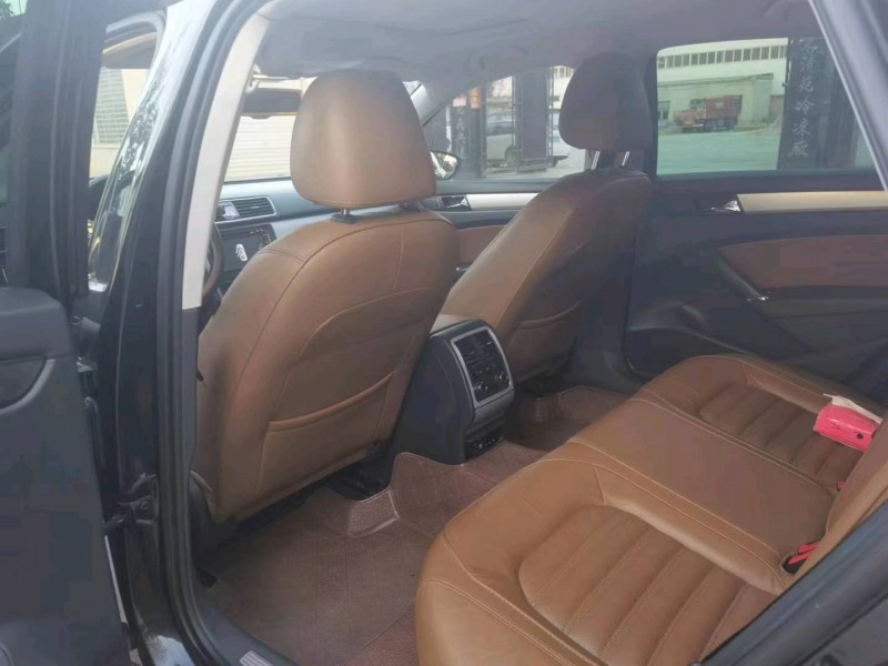 保定14年大众帕萨特4