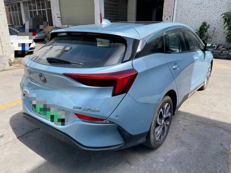 广州21年别克微蓝6