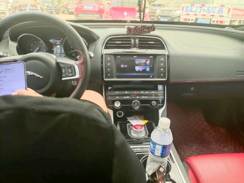 石家莊16年捷豹XE5