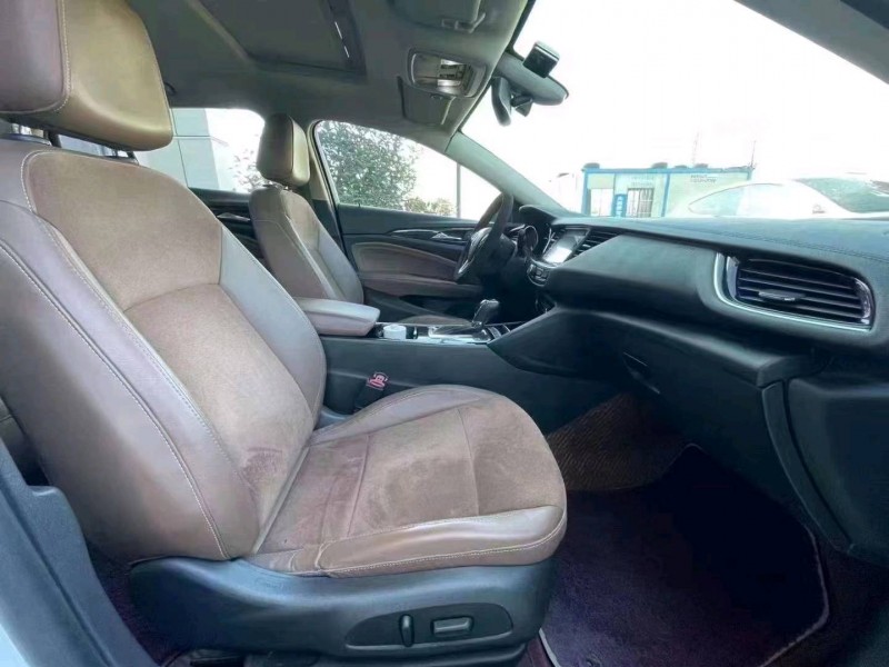 宜春18年别克君威4