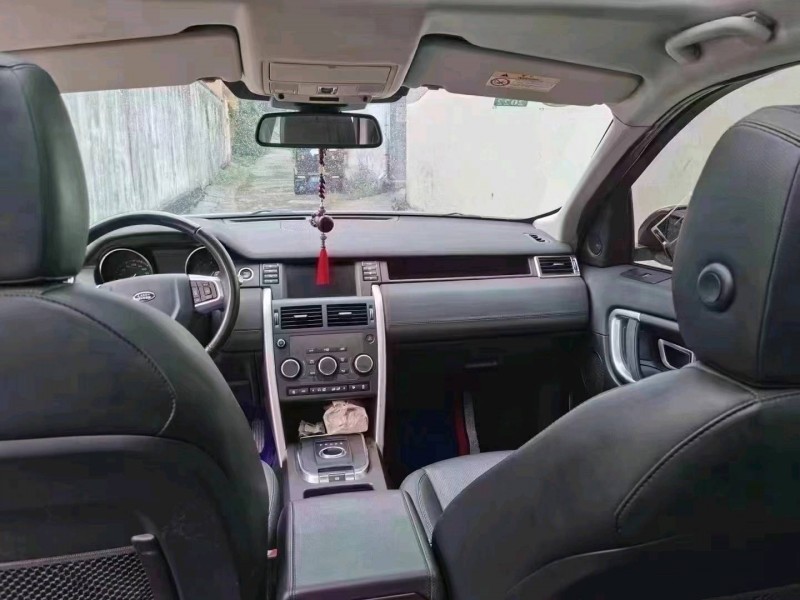 济南18年路虎神行者3