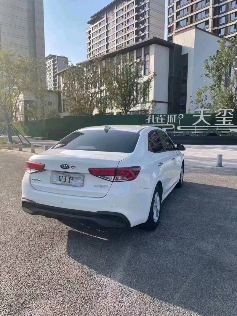 廊坊19年起亞福瑞迪1