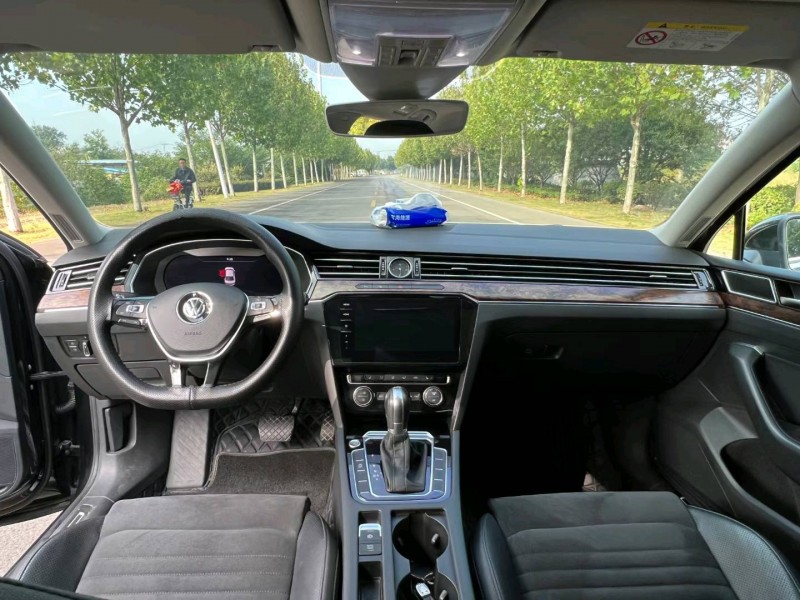 徐州19年大众迈腾5