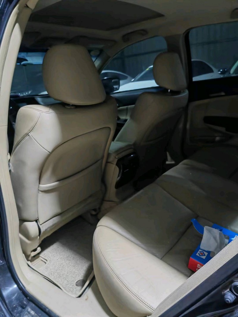 中山08年本田雅阁4