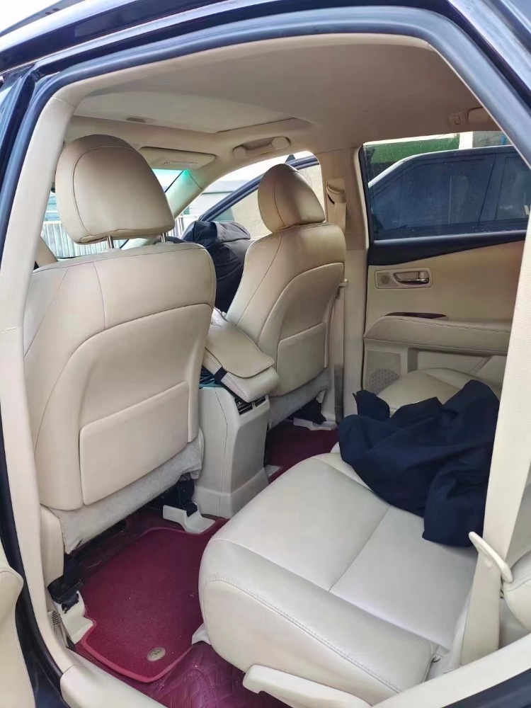 济宁11年雷克萨斯RX2