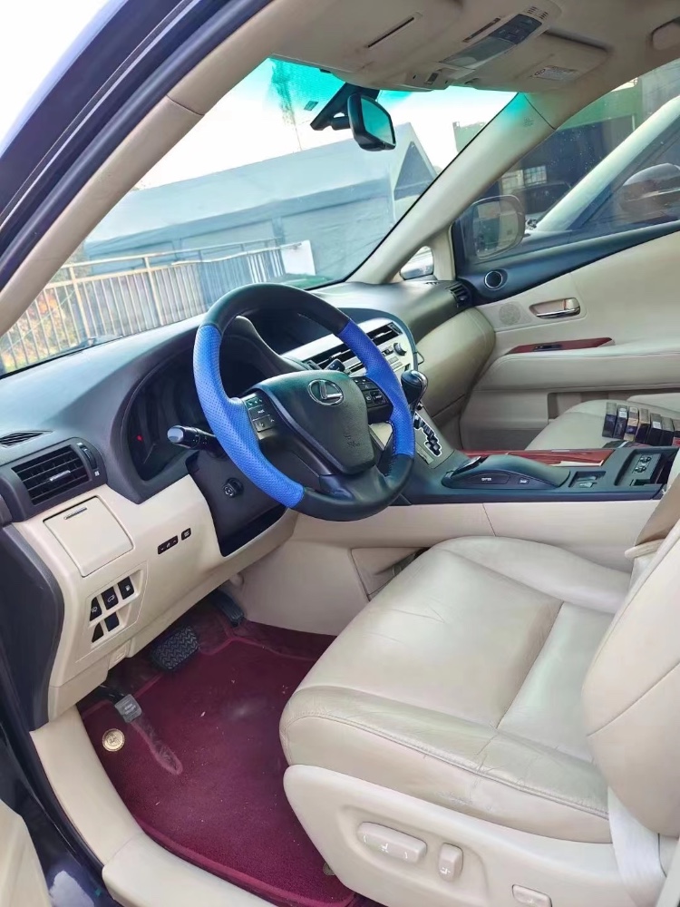 济宁11年雷克萨斯RX3