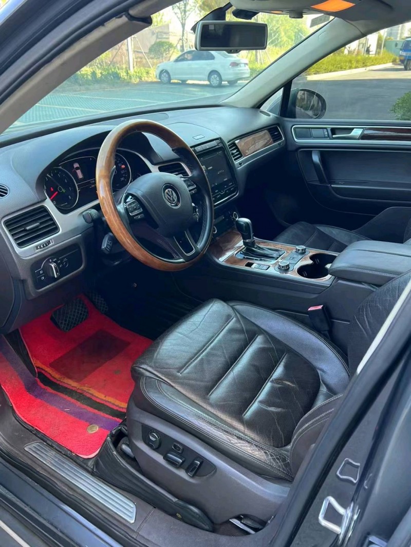 徐州11年大众途锐4