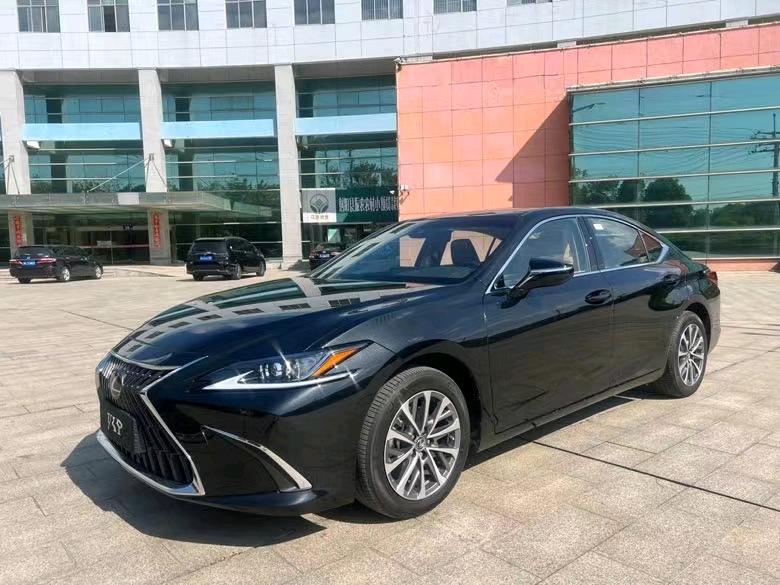 盐城22年雷克萨斯ES3