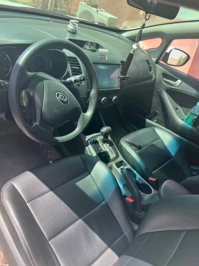 邯郸19年起亚K36