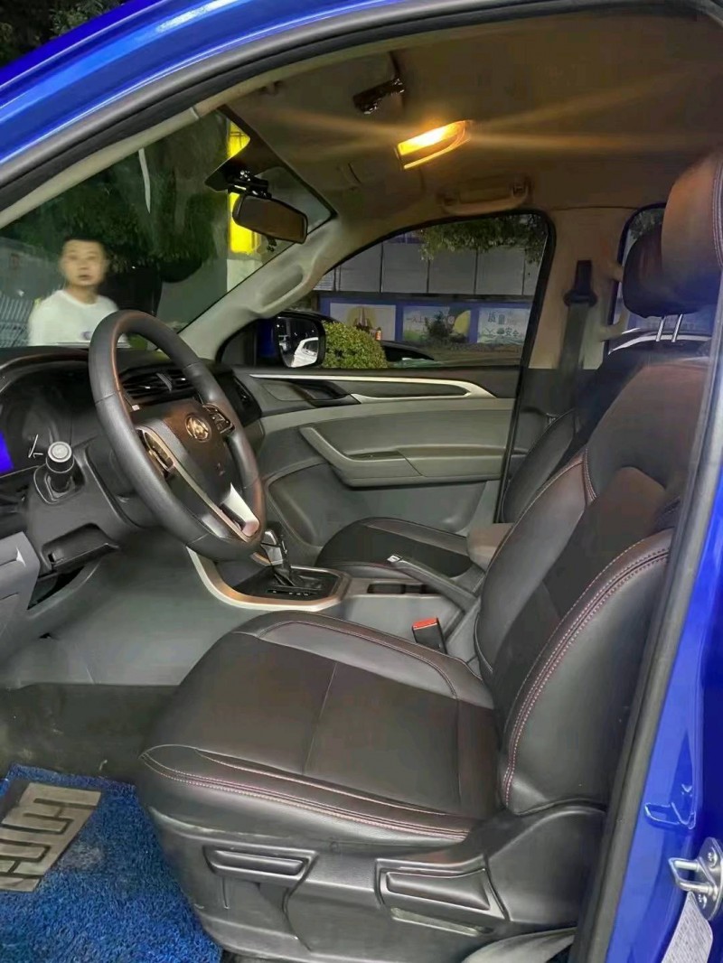 北京18年大通T603