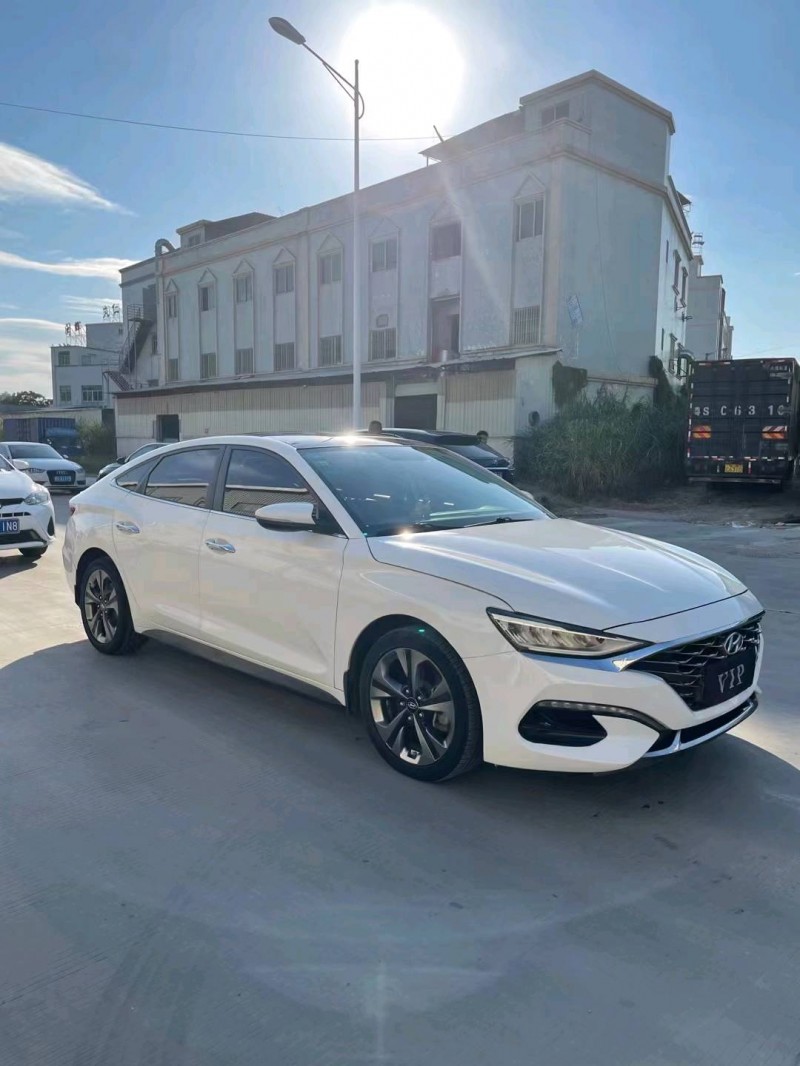 东莞19年现代菲斯塔2