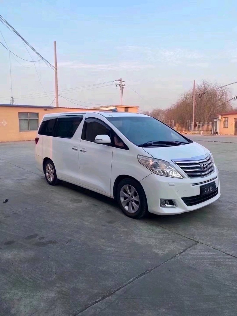 济宁14年丰田埃尔法2