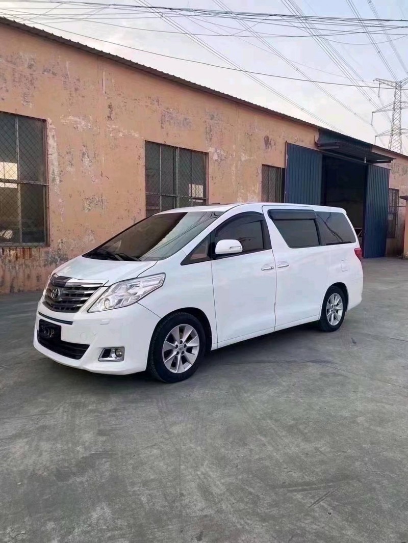 济宁14年丰田埃尔法3